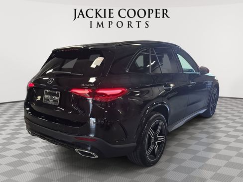 Certified 2025 Mercedes-Benz GLC 300 4MATIC image 5