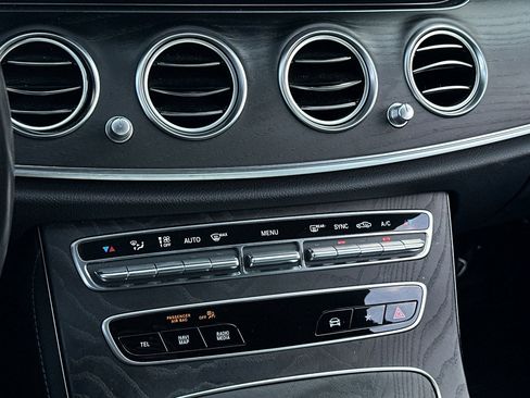 Certified 2022 Mercedes-Benz E 350 Sedan image 21