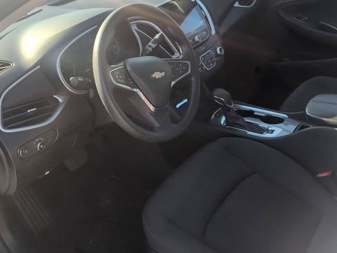 Used 2024 Chevrolet Malibu LT FWD image 5