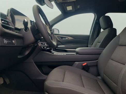 New 2026 Chevrolet Traverse LT image 22