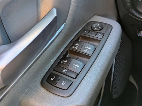 Used 2022 RAM 1500 Big Horn image 22