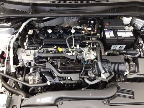Used 2024 Toyota Corolla LE FWD image 11