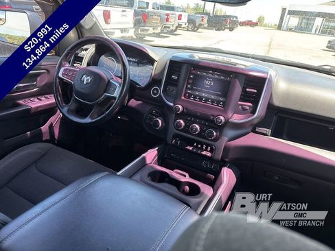 Used 2019 RAM 1500 Big Horn AWD/4WD image 15