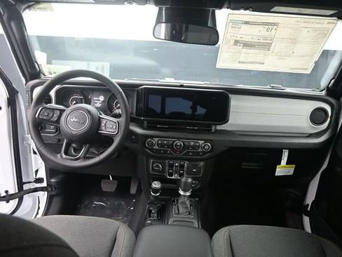 New 2026 Jeep Gladiator Sport AWD/4WD image 38