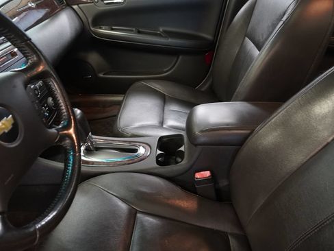 Used 2014 Chevrolet Impala LTZ FWD image 8