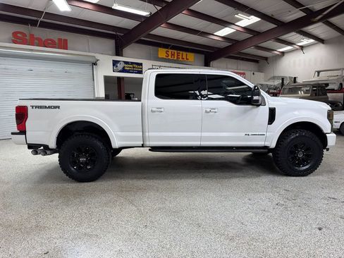 Used 2020 Ford F250 Lariat AWD/4WD image 9