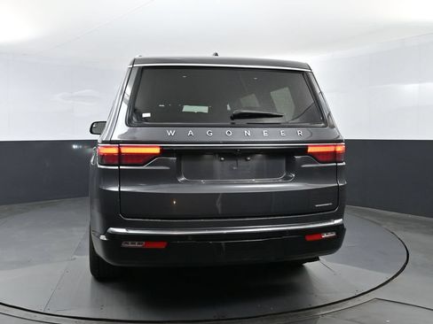 Used 2024 Jeep Wagoneer Series III AWD/4WD image 20