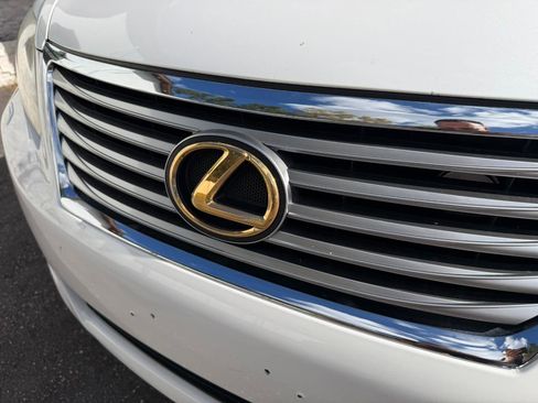 Used 2011 Lexus LS 460 AWD w/ Comfort Pkg image 5