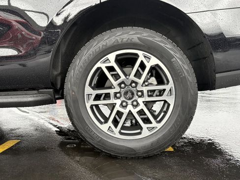 New 2025 Ford Expedition Active image 16