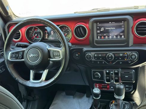 Used 2019 Jeep Wrangler Unlimited Rubicon w/ Cold Weather Group AWD/4WD image 20