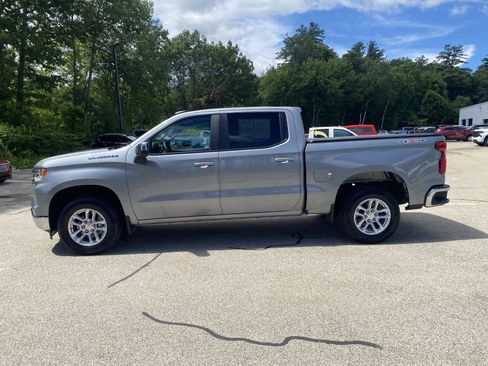 Used 2023 Chevrolet Silverado 1500 LT AWD/4WD image 4