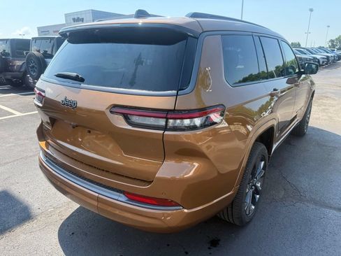 New 2026 Jeep Grand Cherokee L Limited AWD/4WD image 3