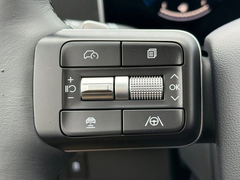 New 2026 Hyundai Santa Fe SE image 31