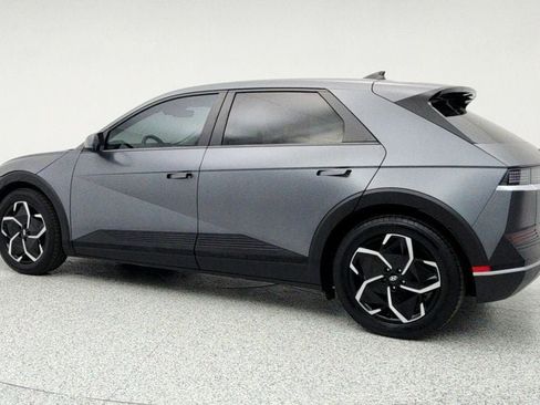 Used 2022 Hyundai Ioniq 5 SEL image 7