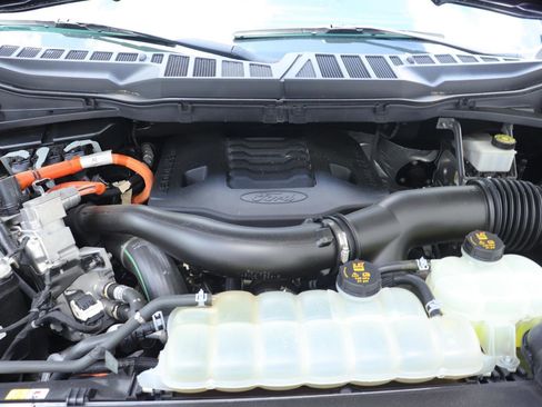 Used 2022 Ford F150 Limited AWD/4WD image 35