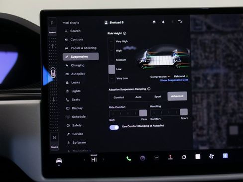 Used 2022 Tesla Model X Plaid image 39