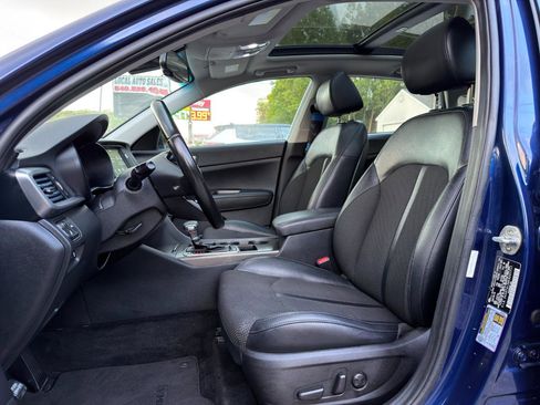 Used 2019 Kia Optima S w/ S Panoramic Sunroof Package FWD image 9