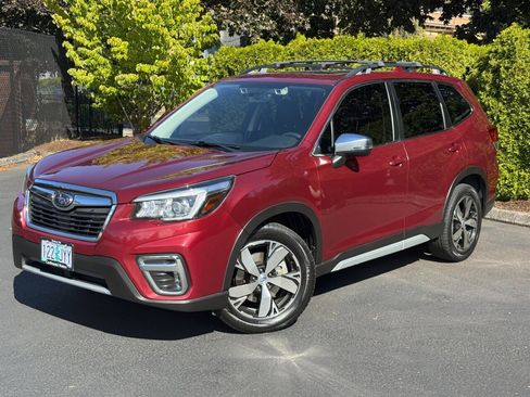 Used 2020 Subaru Forester Touring image 1