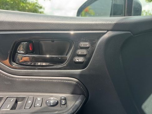 Used 2023 Honda Odyssey Touring image 17