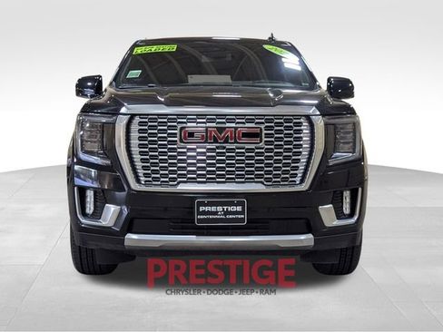Used 2024 GMC Yukon Denali image 3