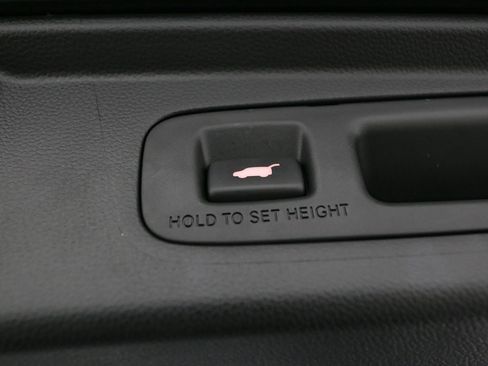 Used 2025 Honda CR-V EX-L image 12