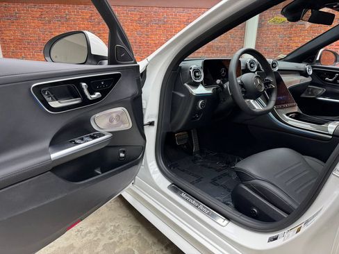 Used 2026 Mercedes-Benz C 300 4MATIC Sedan image 9