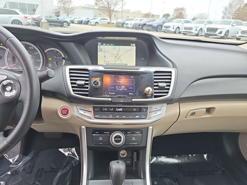 Used 2013 Honda Accord EX-L image 17