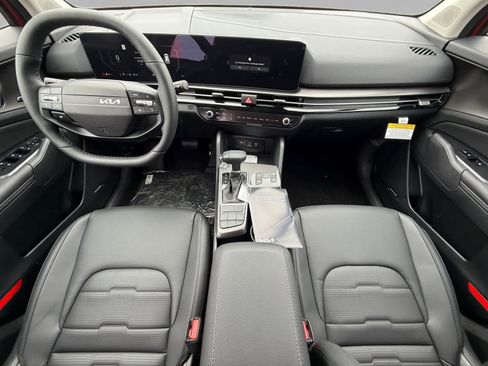 New 2026 Kia Sportage SX image 10