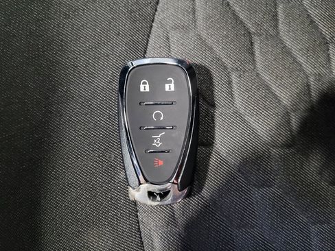 Used 2019 Chevrolet Equinox LT FWD image 32