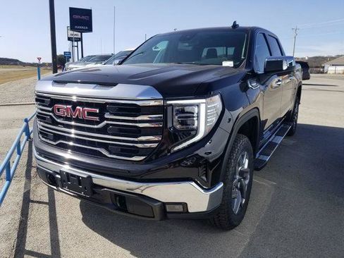 New 2026 GMC Sierra 1500 SLT AWD/4WD image 19