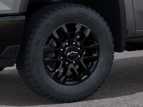 New 2026 Chevrolet Silverado 2500 Custom w/ Custom Value Package AWD/4WD image 9
