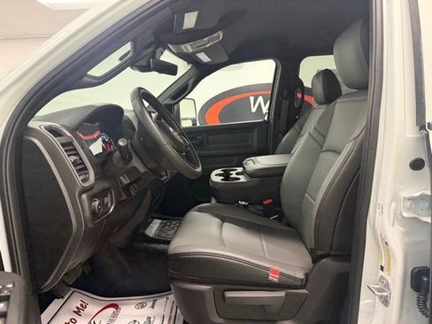 New 2026 RAM 3500 Tradesman w/ Chrome Appearance Group A AWD/4WD image 8