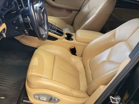 Used 2018 Porsche Macan S AWD/4WD image 5