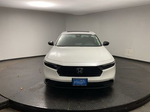 New 2025 Honda Accord SE image 2