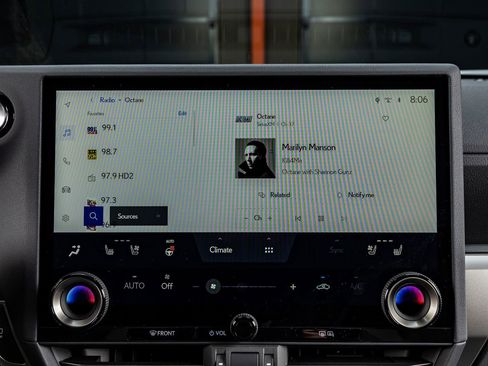 Used 2025 Lexus GX 550 image 25