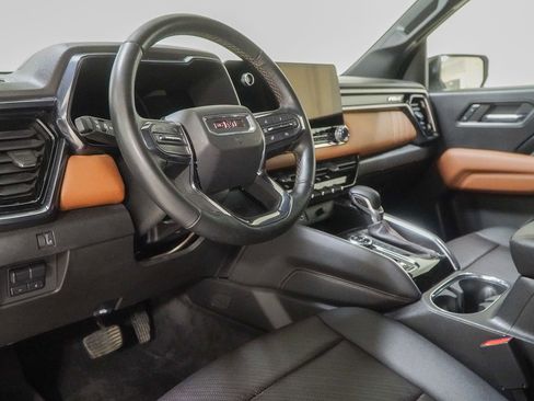 Used 2023 GMC Canyon AT4 w/ AT4 Premium Package AWD/4WD image 20