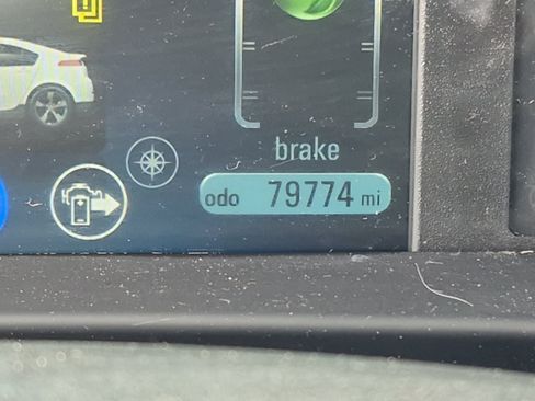 Used 2015 Chevrolet Volt FWD image 16
