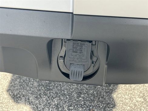 Certified 2025 Nissan Pathfinder SL w/ SL Premium Package image 28