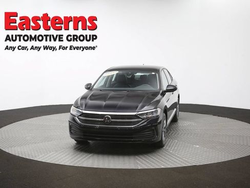 Used 2024 Volkswagen Jetta SE FWD image 52