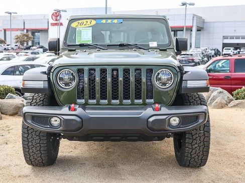 Used 2023 Jeep Gladiator Rubicon w/ LED Lighting Group AWD/4WD image 16