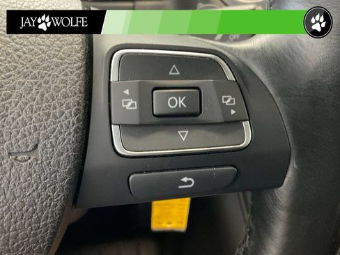 Used 2012 Volkswagen Tiguan S FWD image 13