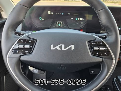 Used 2022 Kia EV6 Wind w/ Wind Technology Package AWD/4WD image 32