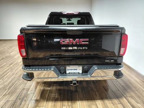 Used 2019 GMC Sierra 1500 SLE w/ SLE Value Package image 24