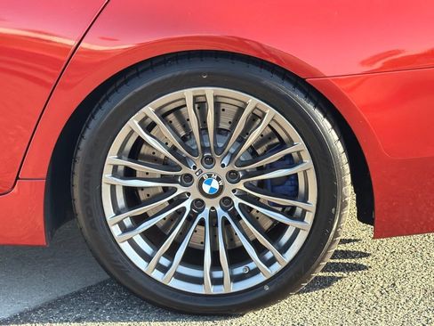 Used 2013 BMW M5 RWD image 16