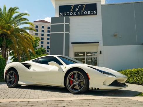 Used 2021 Ferrari F8 Tributo image 77