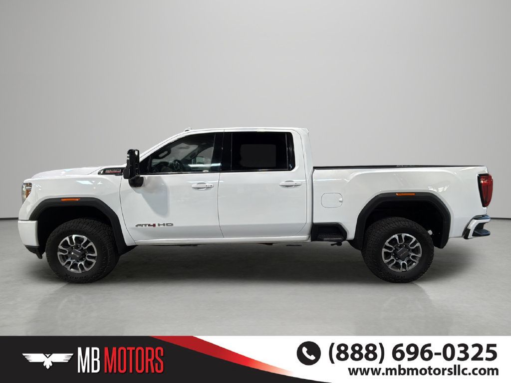 Used 2022 GMC Sierra 3500 AT4 w/ AT4 Preferred Package AWD/4WD image 2