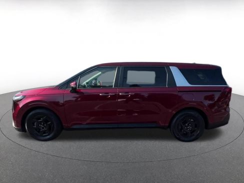 Used 2026 Kia Carnival FWD image 9