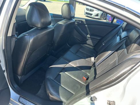 Used 2009 Nissan Altima 3.5 SL w/ Emergency Aid Pkg FWD image 14