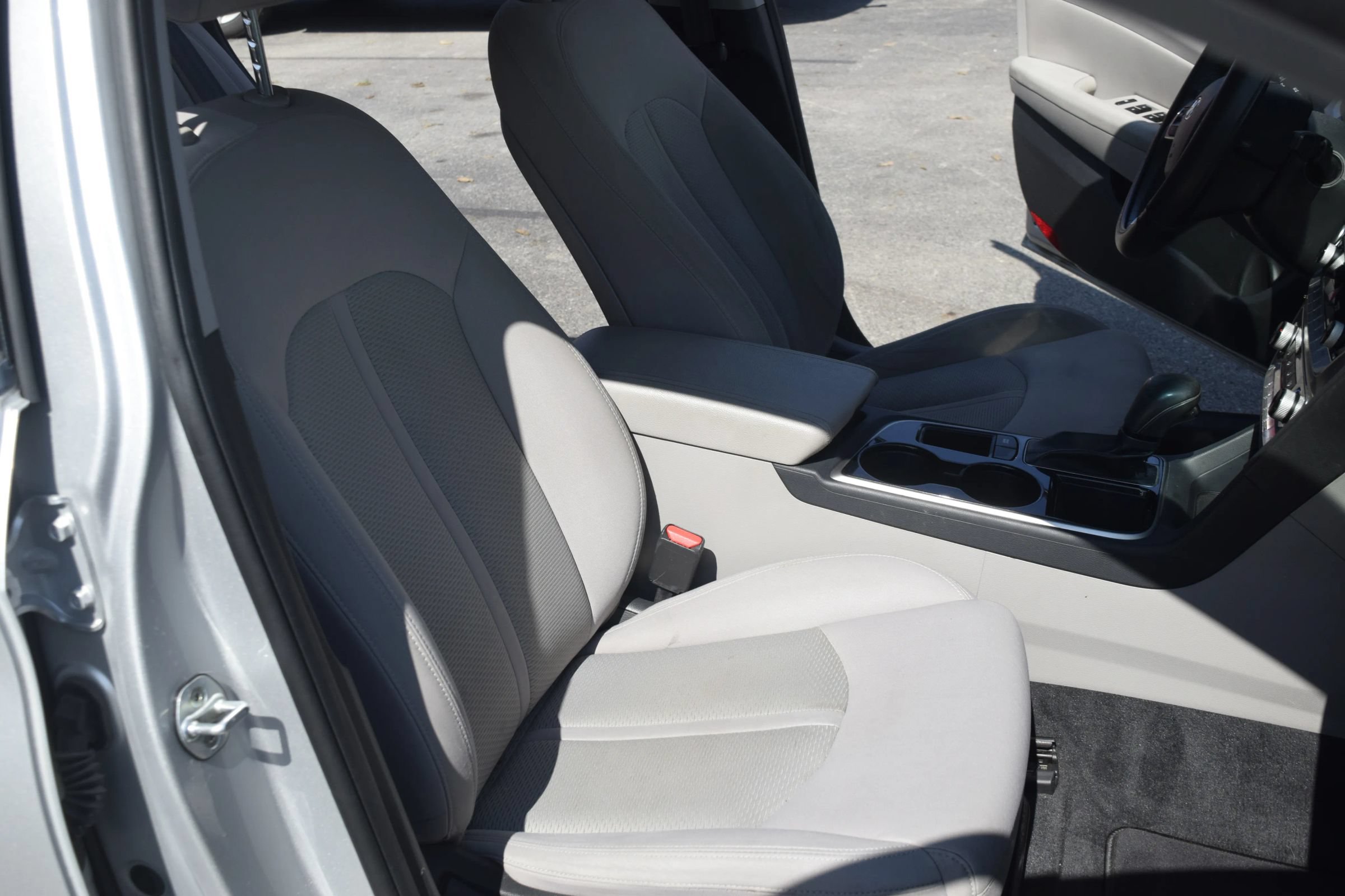 Used 2018 Hyundai Sonata SEL FWD image 9