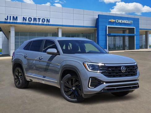 Used 2024 Volkswagen Atlas Cross Sport SEL R-Line AWD/4WD image 1